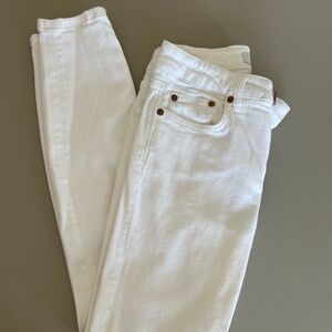 White High Rise Skinny Vineyard Vines Jeans